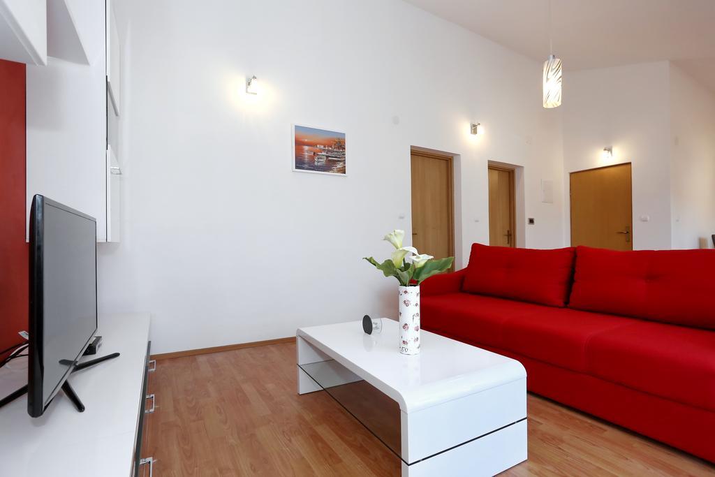 Apartments Maslina Bozava Luaran gambar