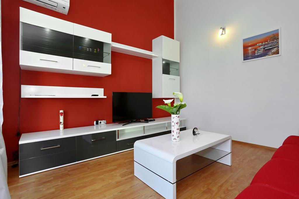 Apartments Maslina Bozava Luaran gambar