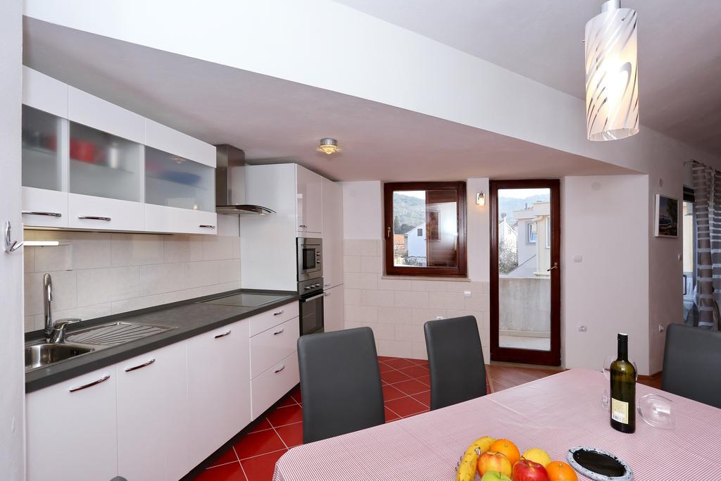 Apartments Maslina Bozava Luaran gambar