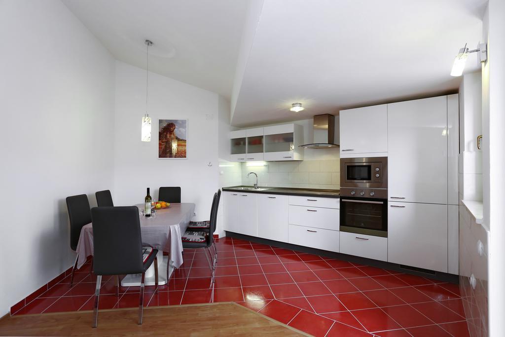 Apartments Maslina Bozava Luaran gambar