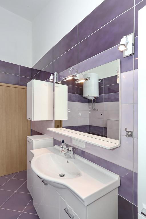Apartments Maslina Bozava Luaran gambar